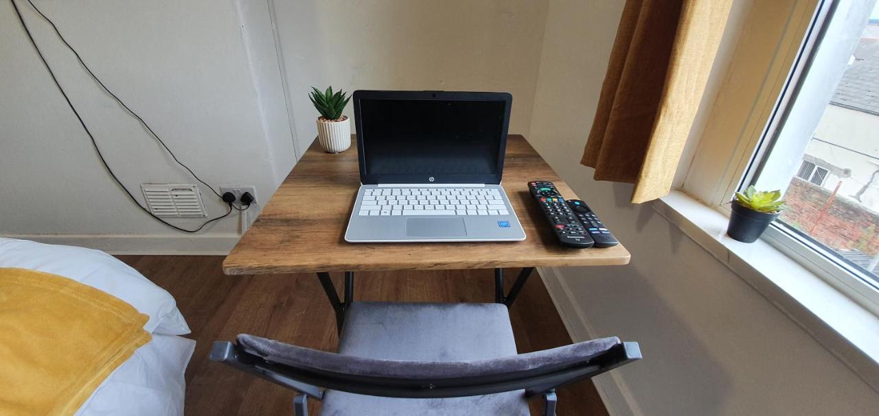 קארדיף Fast Broadband, Budget Stay, Free Netflix. מראה חיצוני תמונה